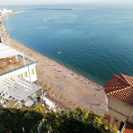 Il Sogno... Bed & Breakfast Salerno Exterior photo